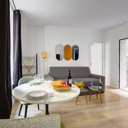 154 Phil - Superbe A Paris. * Parijs