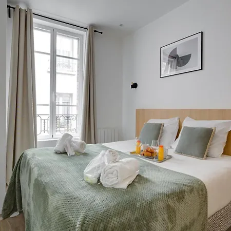 154 Phil - Superbe A Paris. Paryż